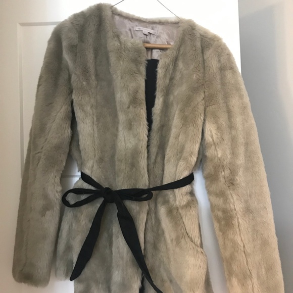 gap faux fur jacket